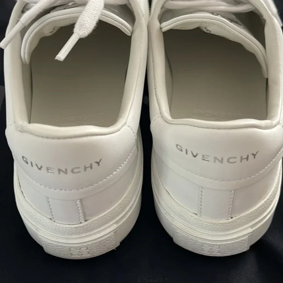 White Givenchy Sneakers - Picture 5 of 6